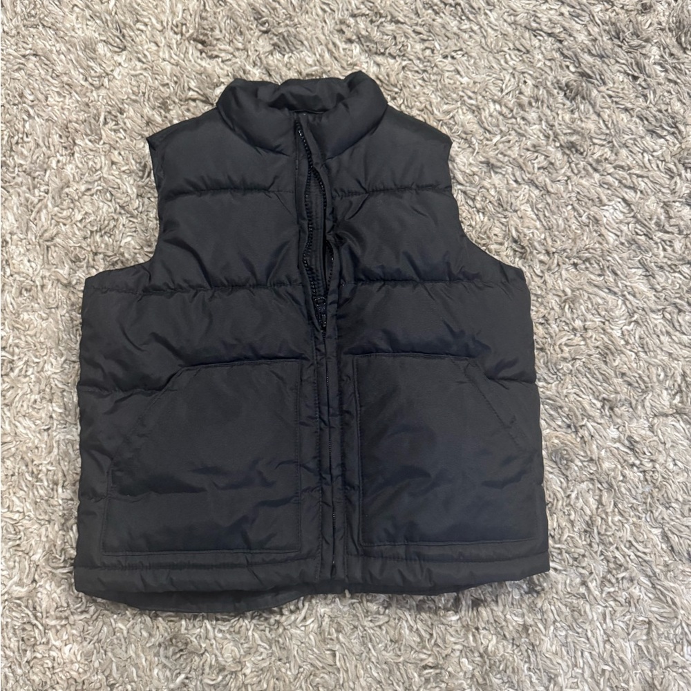 Old Navy boys vest size xs (5) used once